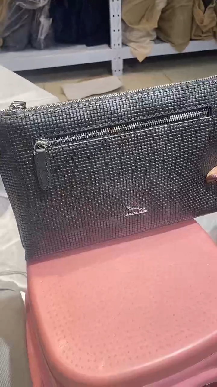 头层牛皮902品牌男包清货中（不要卡单，理性消费)