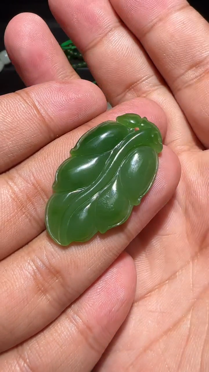 未镶嵌和田玉挂件和田玉