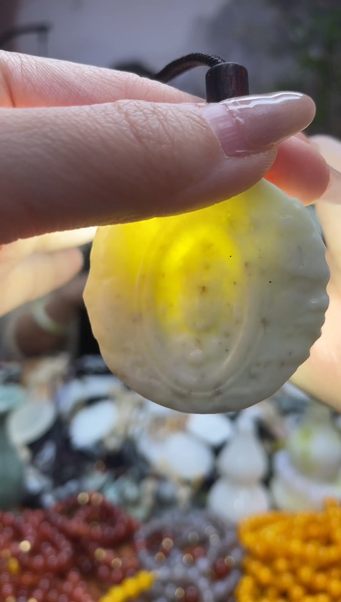 未镶嵌岫玉吊坠·