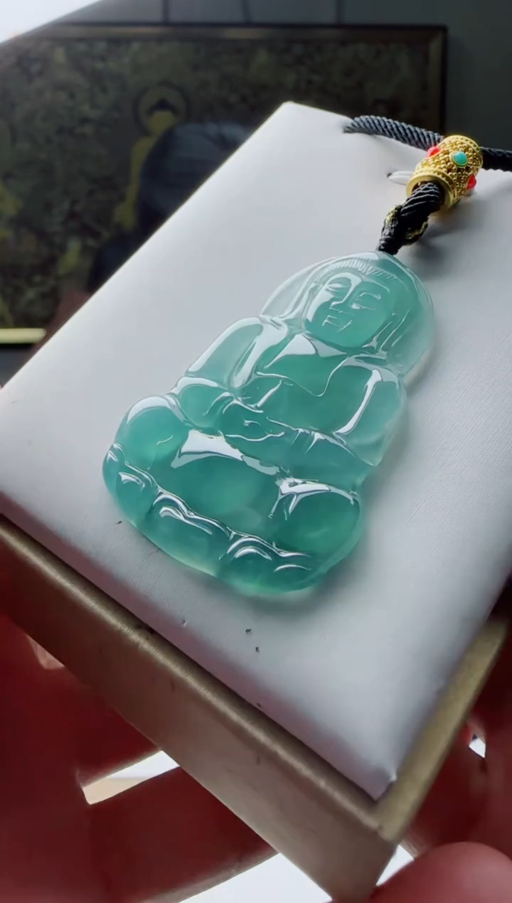【闪购商品】翡翠颈饰未镶嵌多样性随机发其一