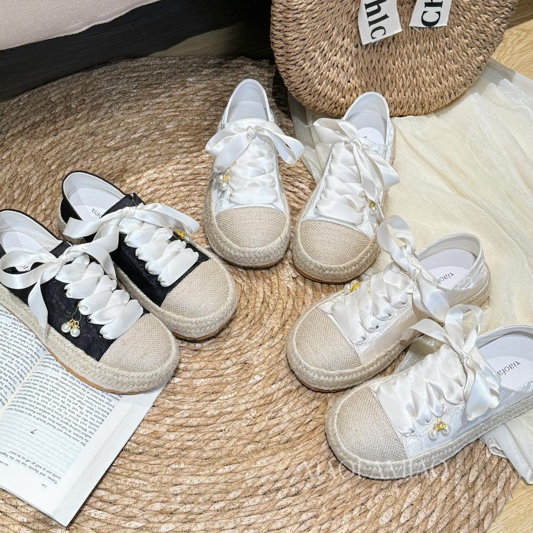 小发喵新中式缎带编织印花复古平底休闲鞋