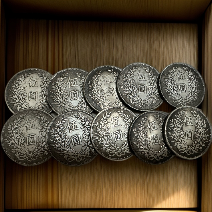 （一）复古大头龙洋仿古室内桌面摆件防品浮雕圆形工艺品五枚