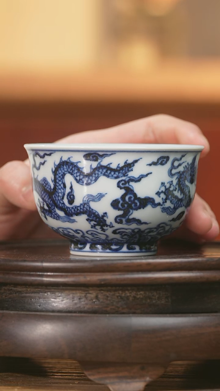 杯子陶瓷仿明双龙卢氏杯