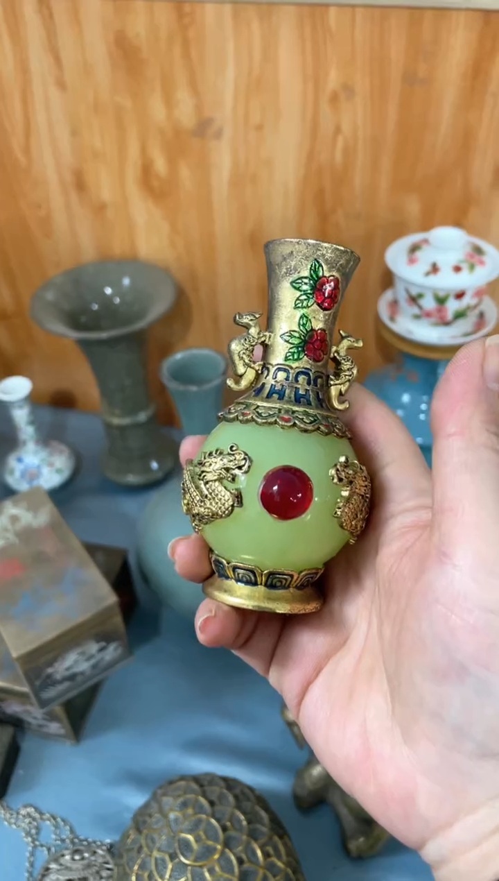 【闪购商品】1宫廷影视老旧工艺摆件