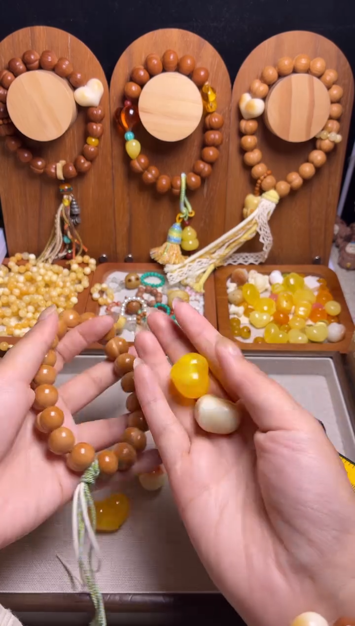 手串猴头核桃❥****年单配饰爱心+蜜心