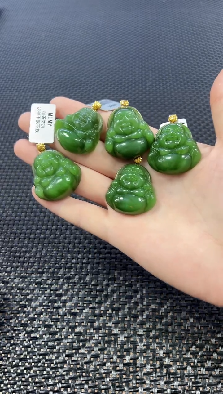 颈饰18K金镶嵌和田玉（多样性发一件）995