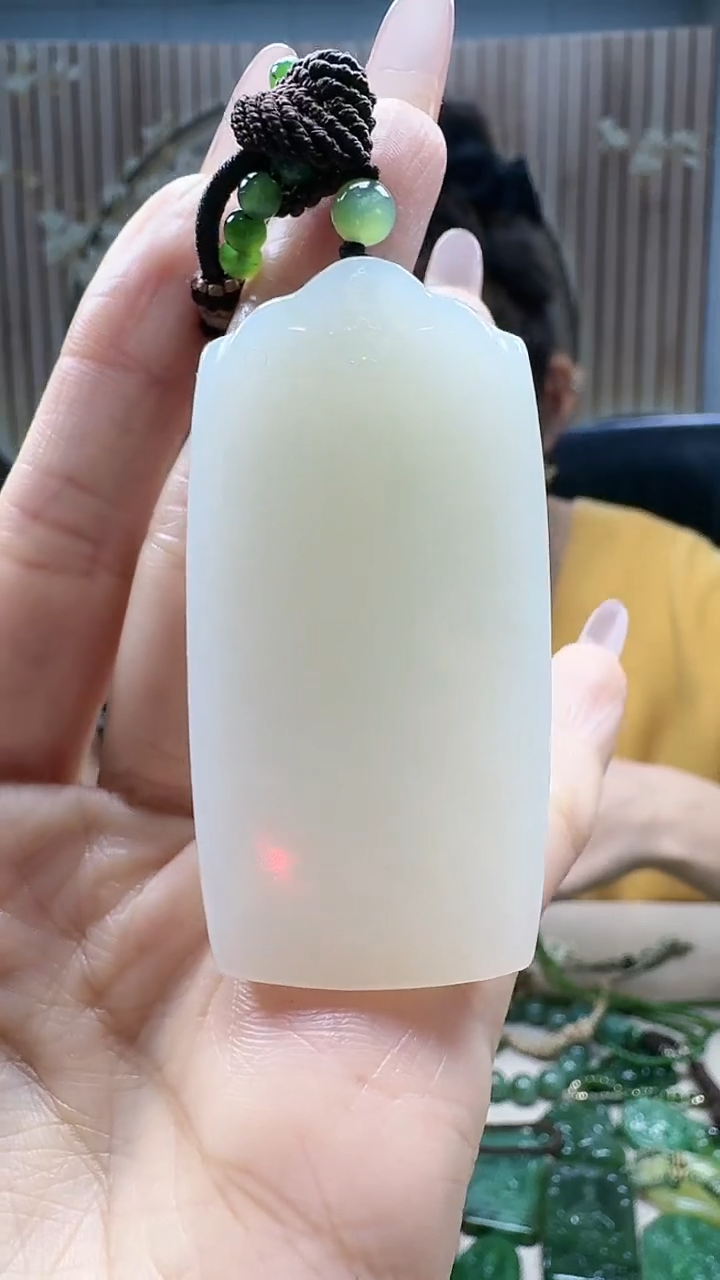 未镶嵌和田玉挂件1