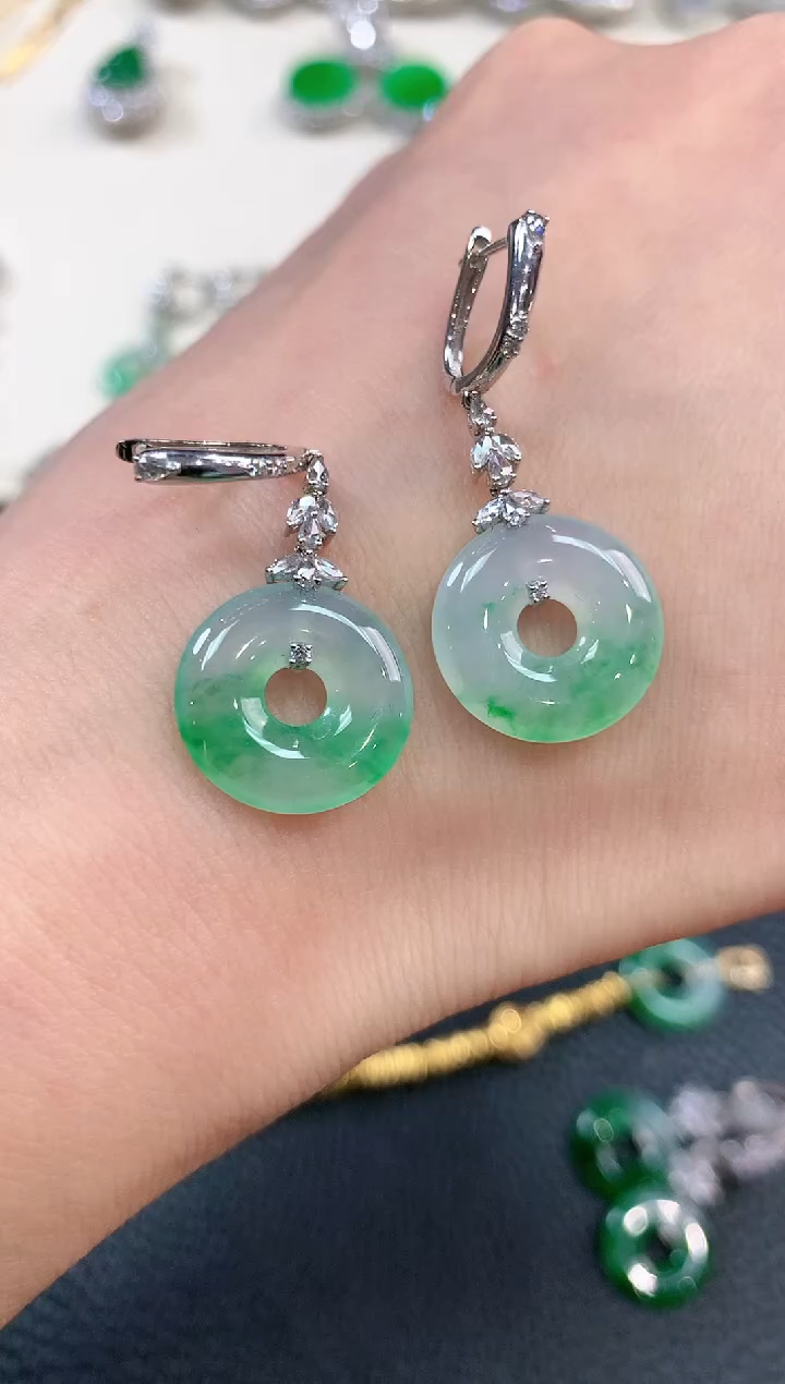 【闪购商品】翡翠耳饰18K金镶嵌n118