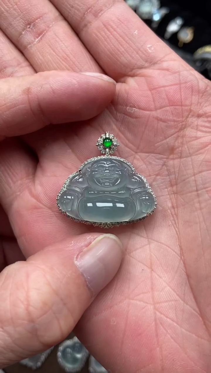 【闪购商品】翡翠吊坠(不含链)18K金镶嵌佛公