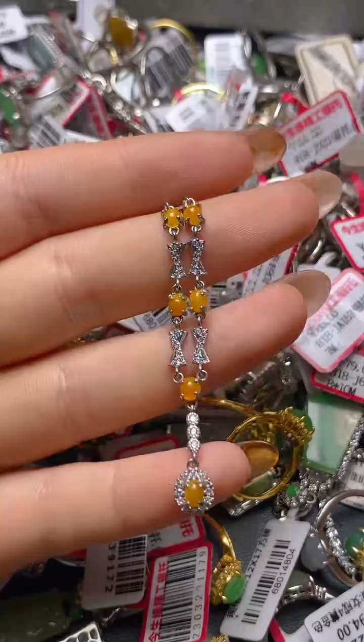 银S925镶嵌戒指翡翠百内无证书