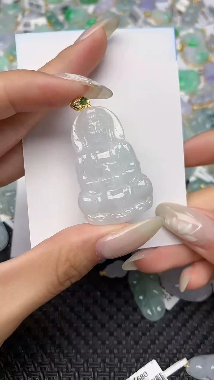 翡翠未镶嵌颈饰天然翡翠a货