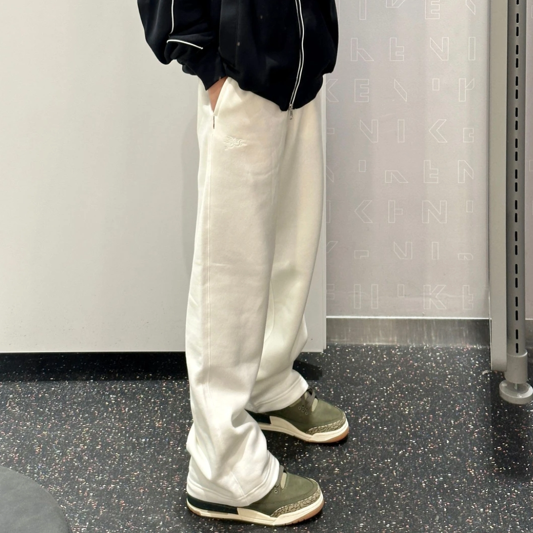 NIKE/耐克马年限定新年款男女运动休闲直筒长裤IQ3709-133