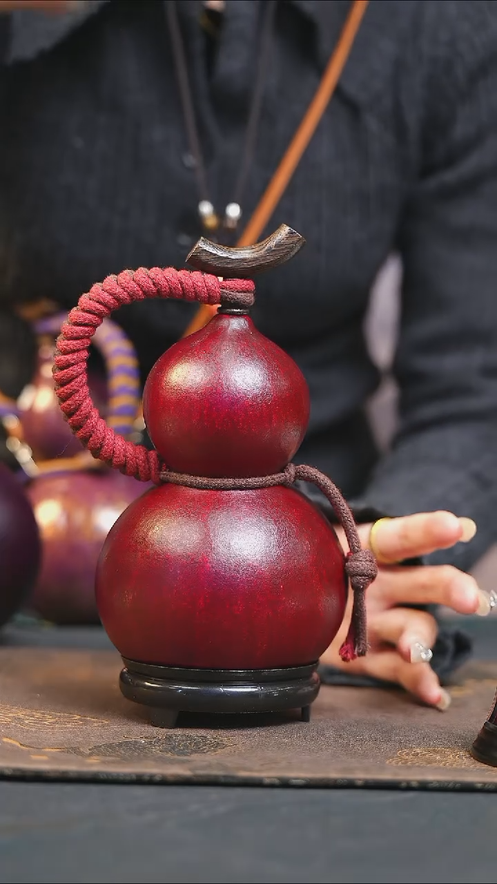 【闪购商品】XE136大漆酒葫芦不包手串及旋转底座