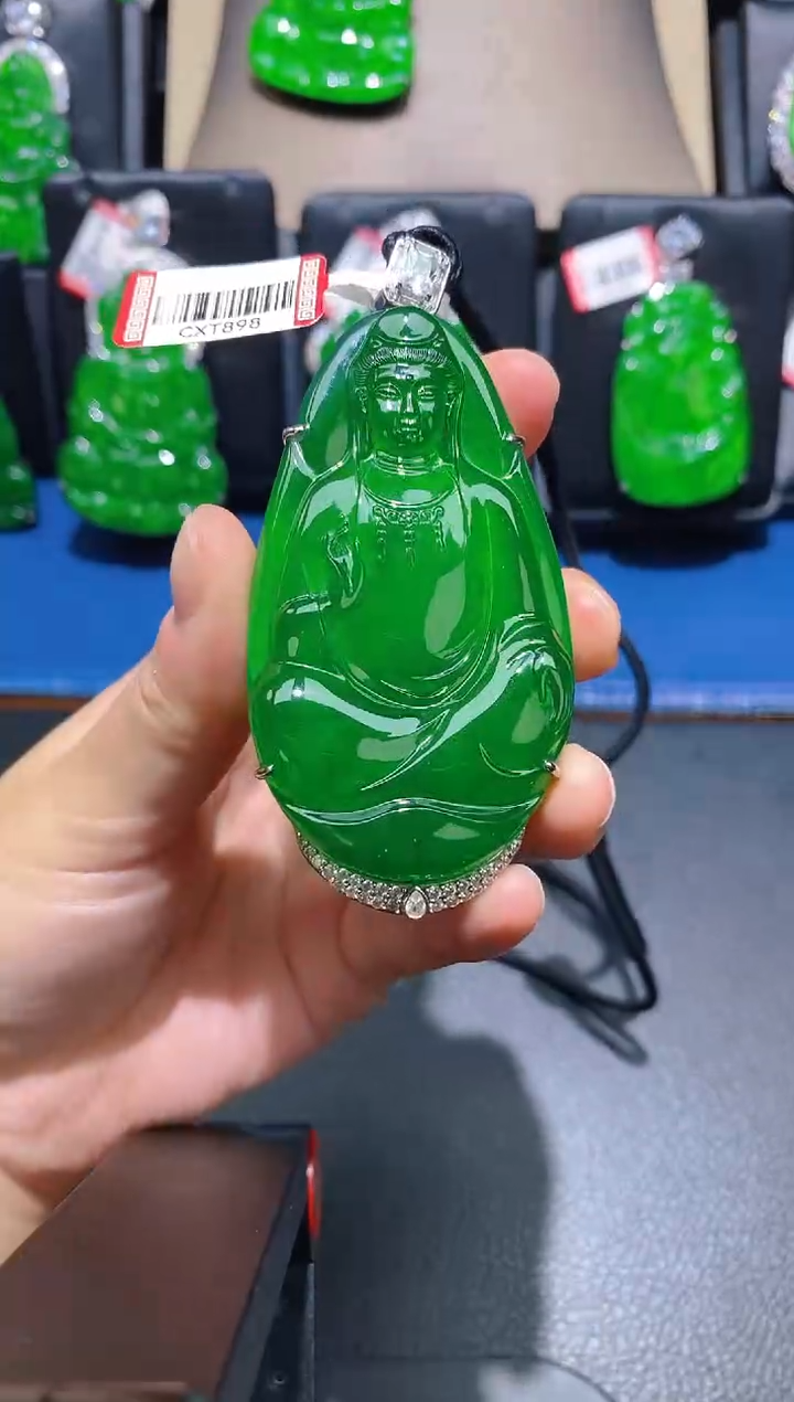 【闪购商品】翡翠颈饰未镶嵌天然A货翡翠23