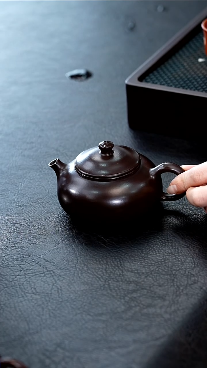 茶壶紫砂4宜兴紫砂壶惊喜