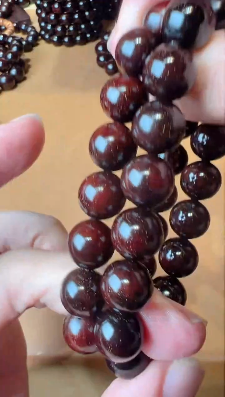 【闪购商品】小叶紫檀手串/手链12泥料满星印度小叶紫檀