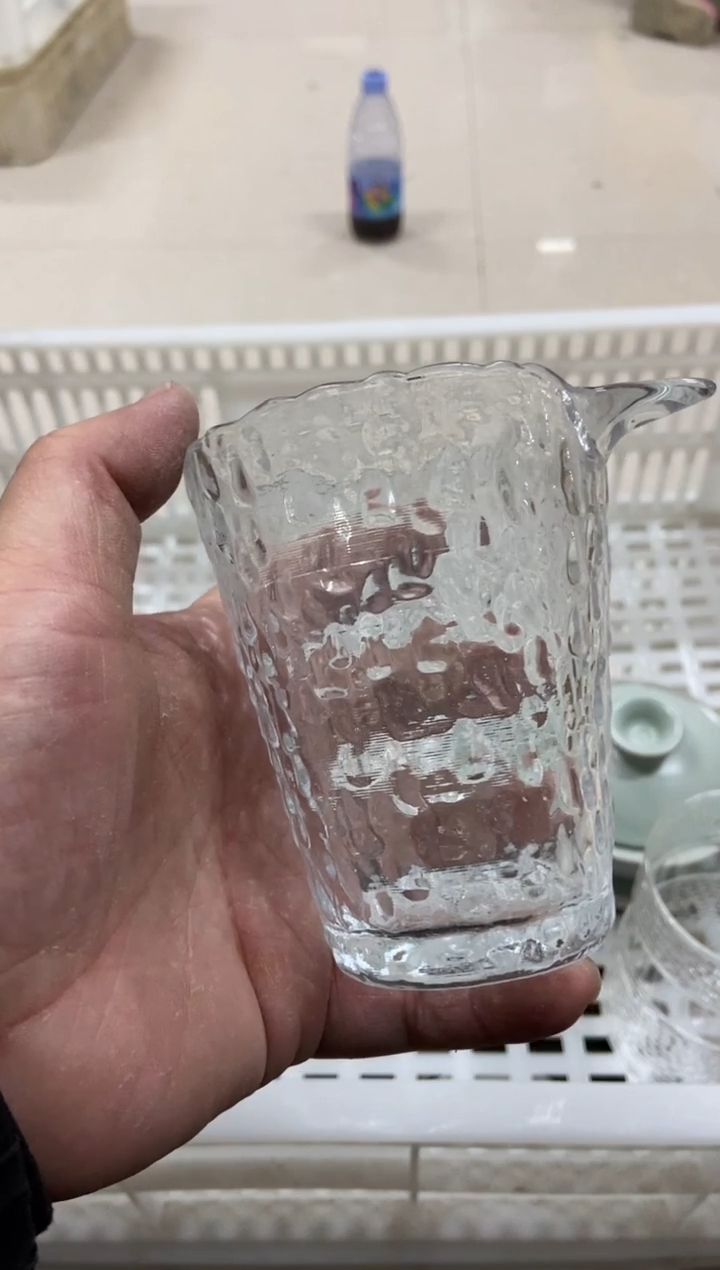 杯子瓷无运费险有瑕疵的摄影的产品有使用过的痕迹有点脏介意勿拍