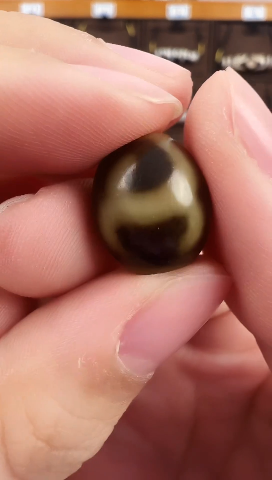 玛瑙/玉髓（覆膜）颈饰未镶嵌93.（微瑕）