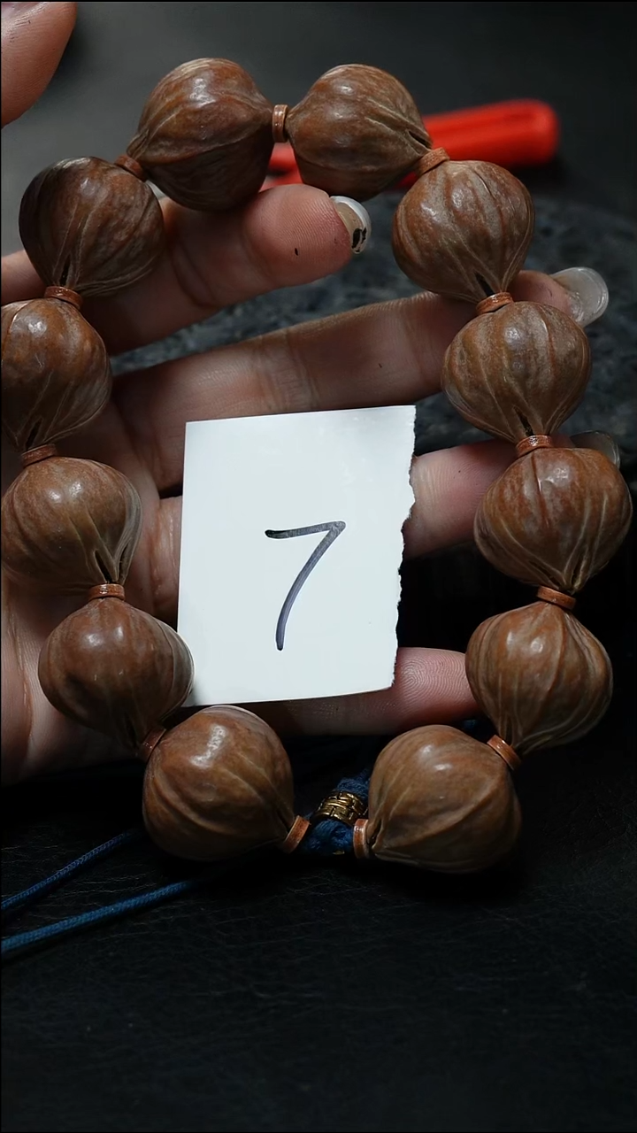 吊坠橄榄核即**匠梦梦精品核雕