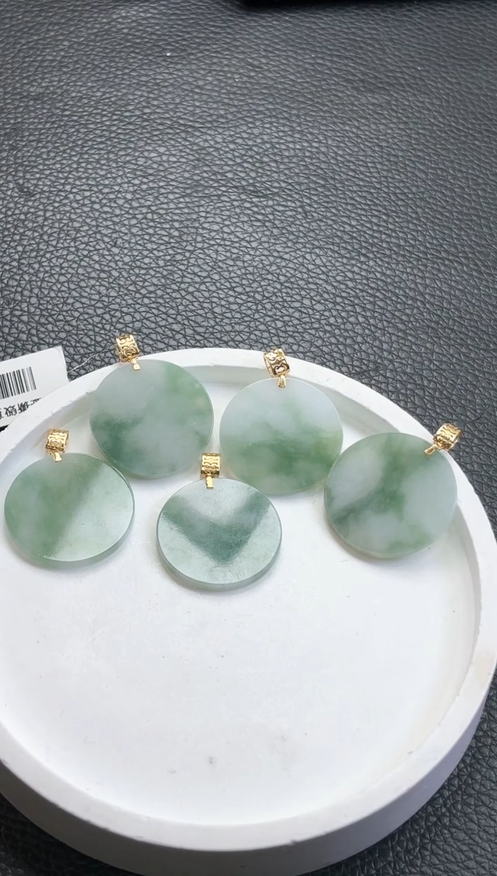 【闪购商品】翡翠颈饰18K金镶嵌K627A-5无事牌多样性发一