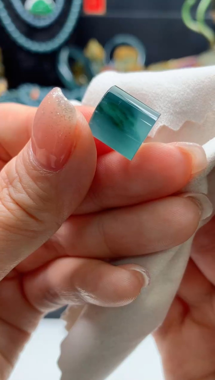 【闪购商品】翡翠颈饰未镶嵌0598764919