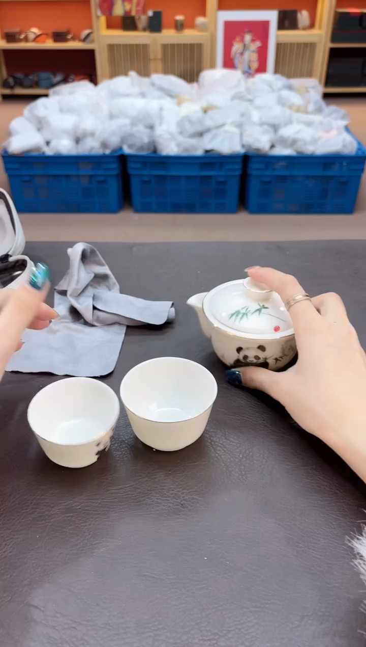 【闪购商品】摆件瓷SC1111111111