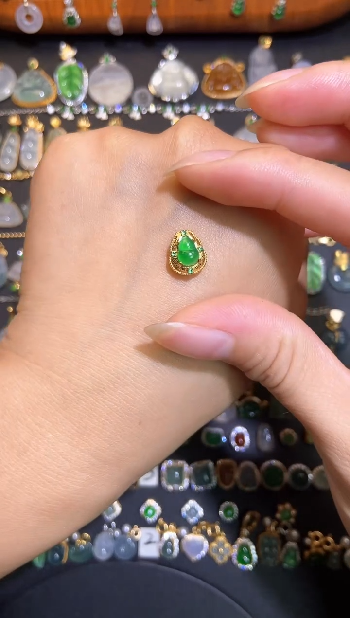 翡翠银S925镶嵌颈饰天然A货翡翠