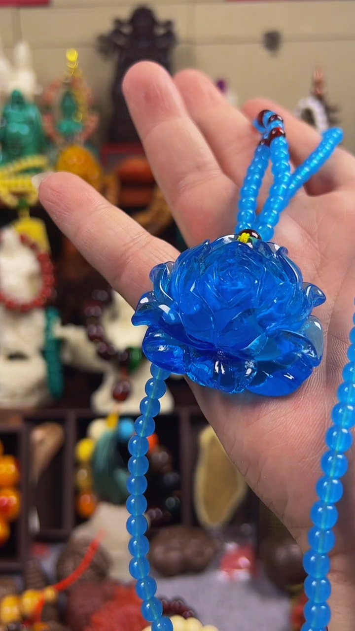 未镶嵌颈饰琥珀主播推荐！主播推荐！