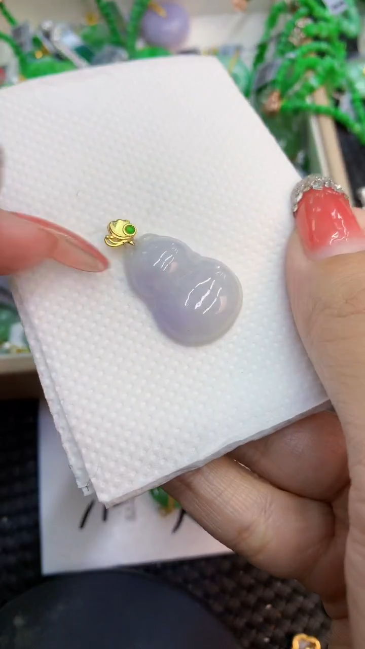 颈饰未镶嵌翡翠1