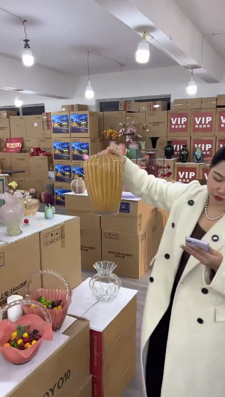 【闪购商品】琉璃昕洋花器C-品36