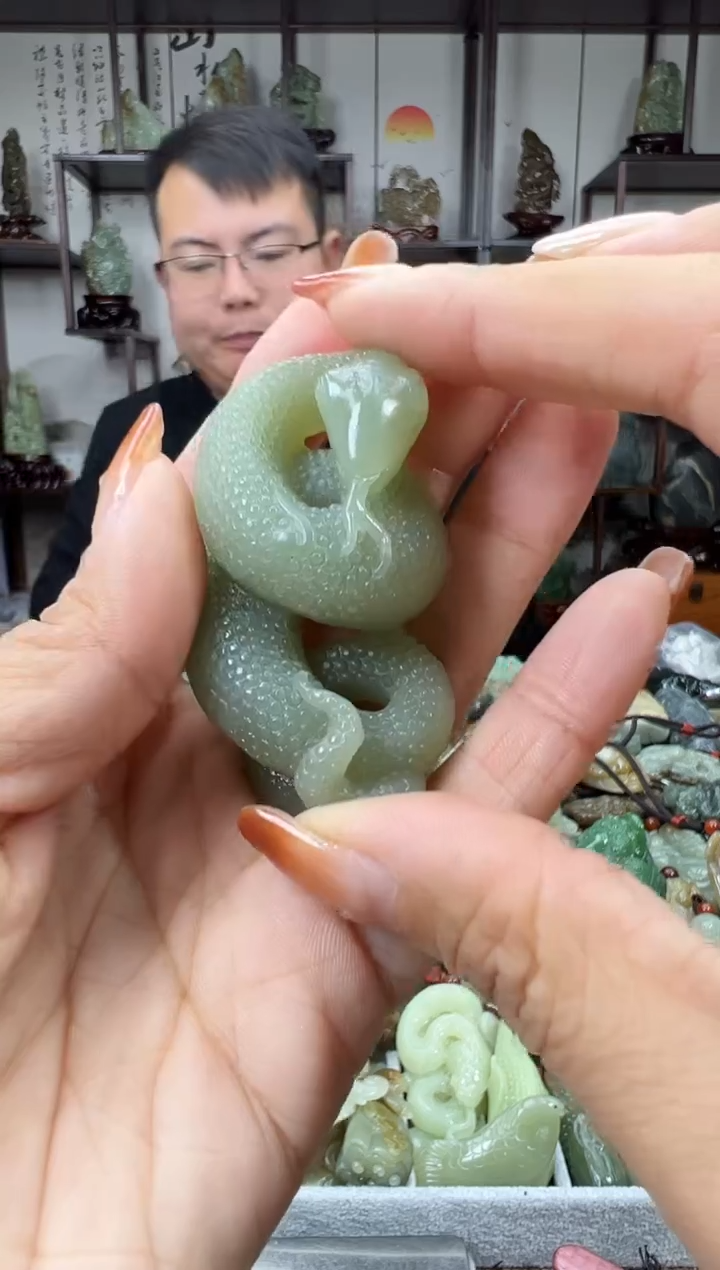 未镶嵌和田玉把件60