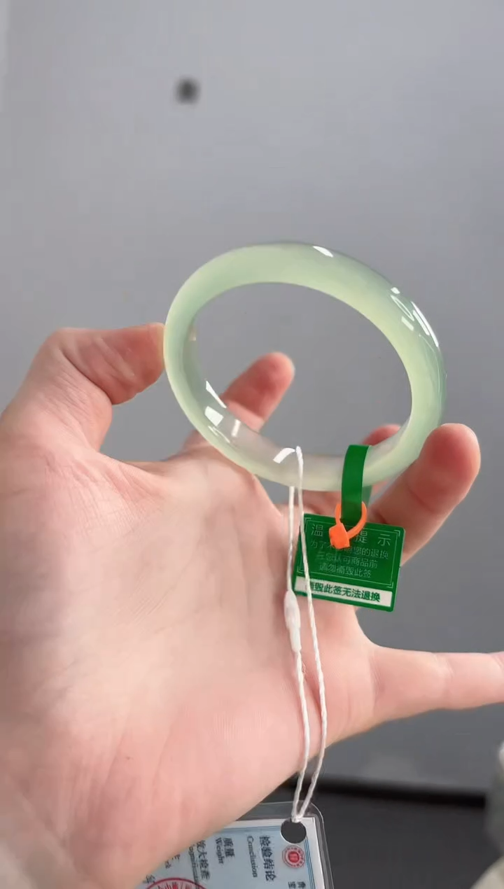 【闪购商品】玛瑙/玉髓手镯未镶嵌54圈