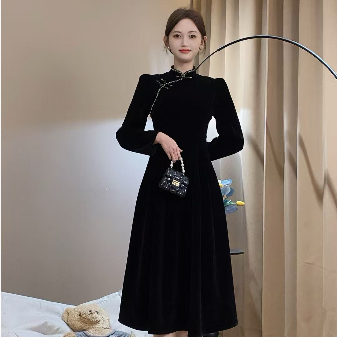 【新款6-8运贴】冬季新款定制款旗袍领刺绣显瘦气质小黑裙RS2554