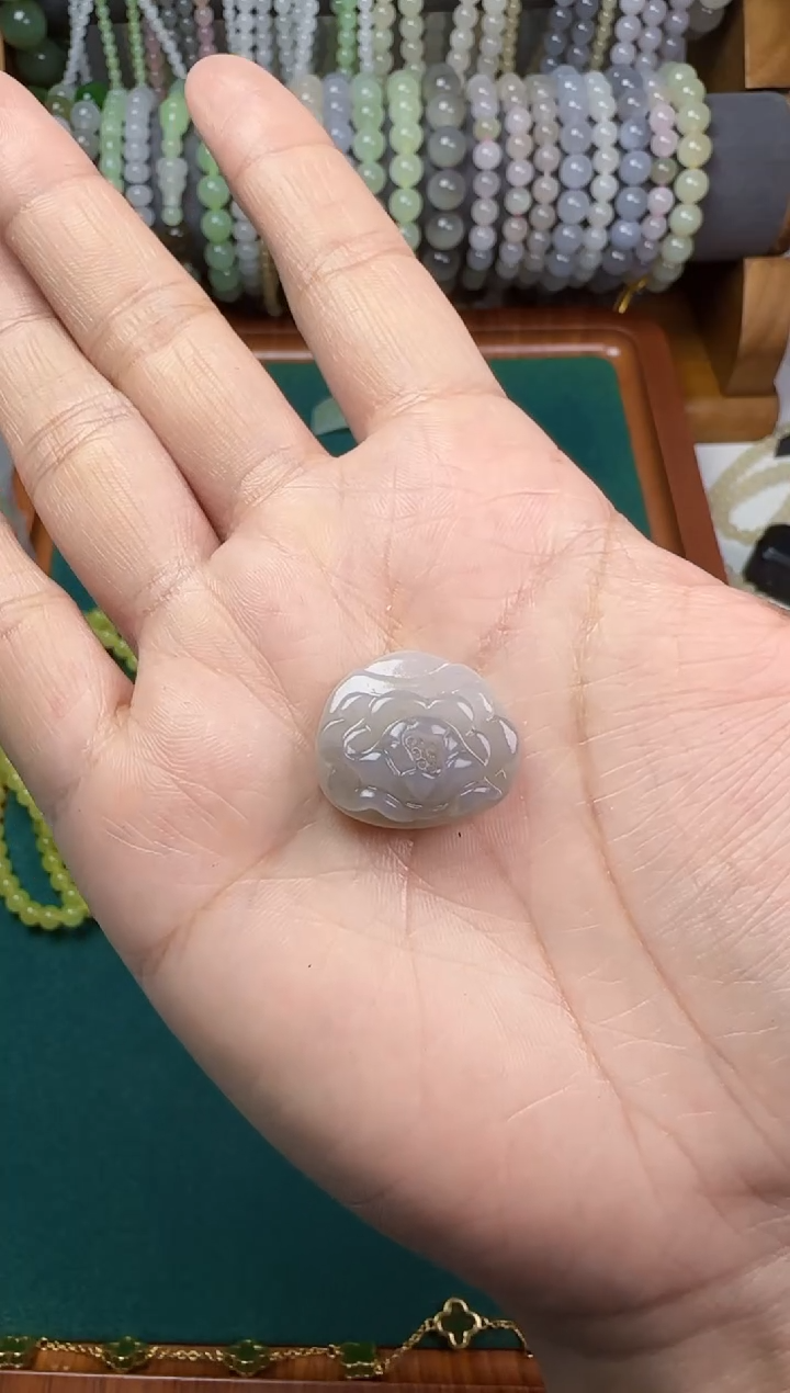 【闪购商品】和田玉无未镶嵌牡丹花吊坠