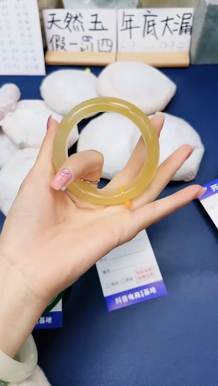 【闪购商品】石英质玉手镯未镶嵌458-财气镯57圈口