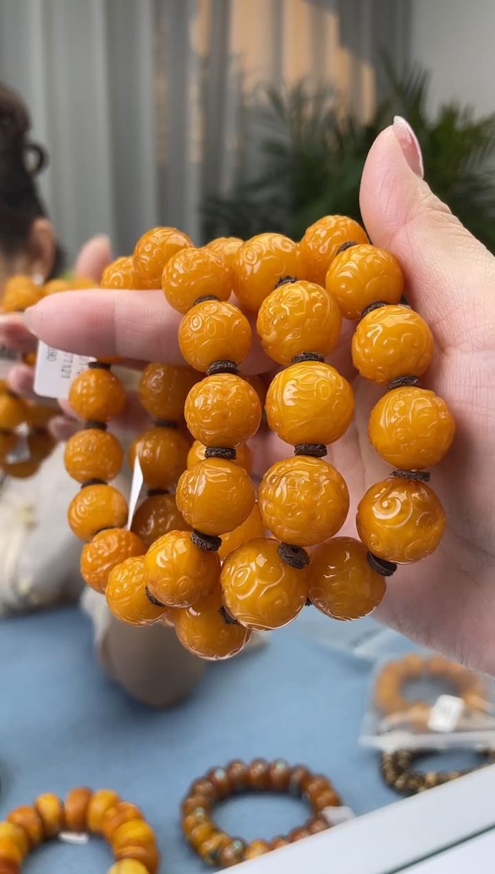 【闪购商品】蜜蜡珠宝奇石未镶嵌假一罚十，多样性发一件03138.15