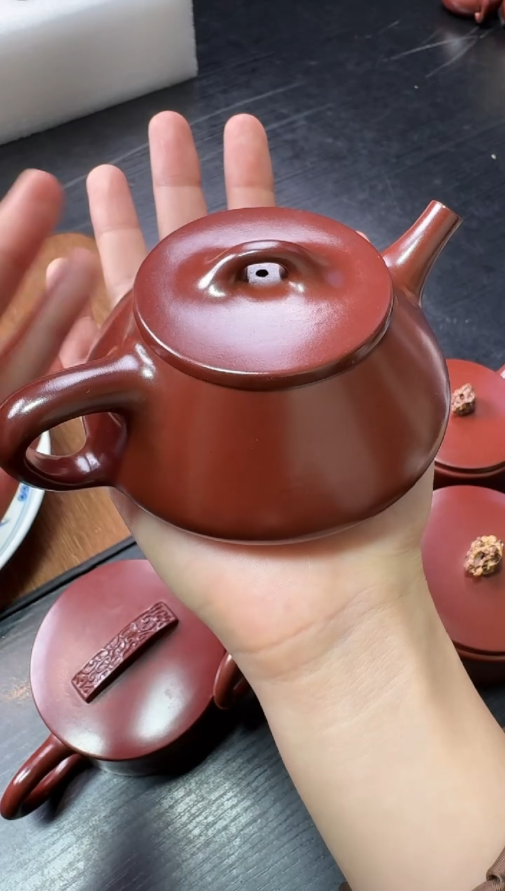 *吐*.石瓢壶------------