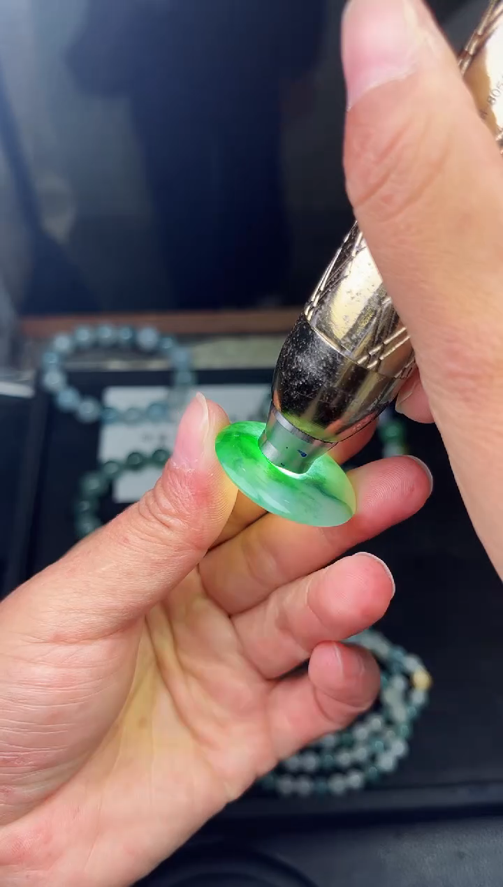 【闪购商品】定制翡翠未镶嵌毛货需精细抛光拍一发一