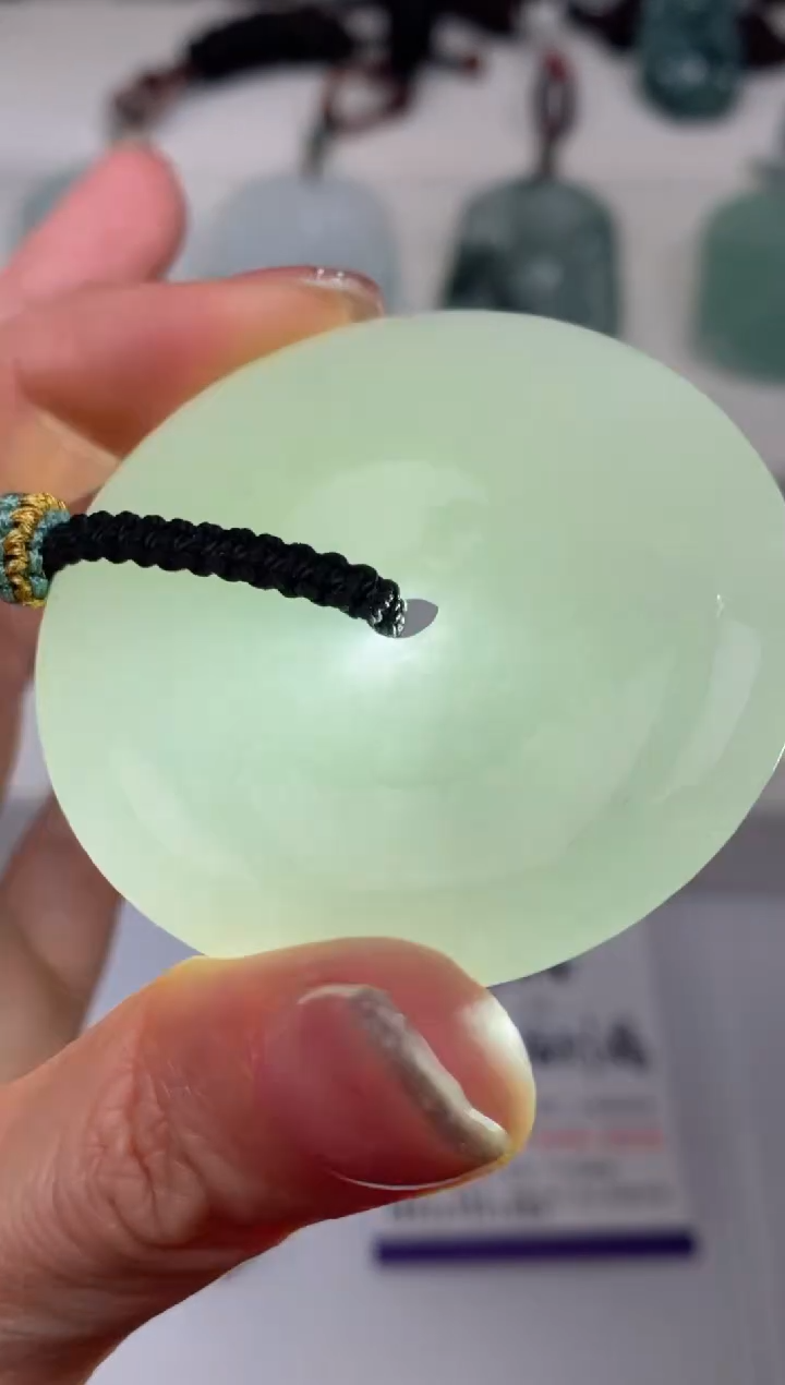 【闪购商品】翡翠颈饰未镶嵌吊坠