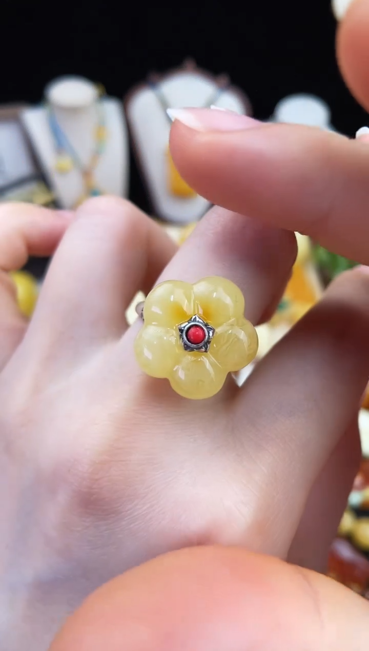琥珀未镶嵌珠宝奇石柒月