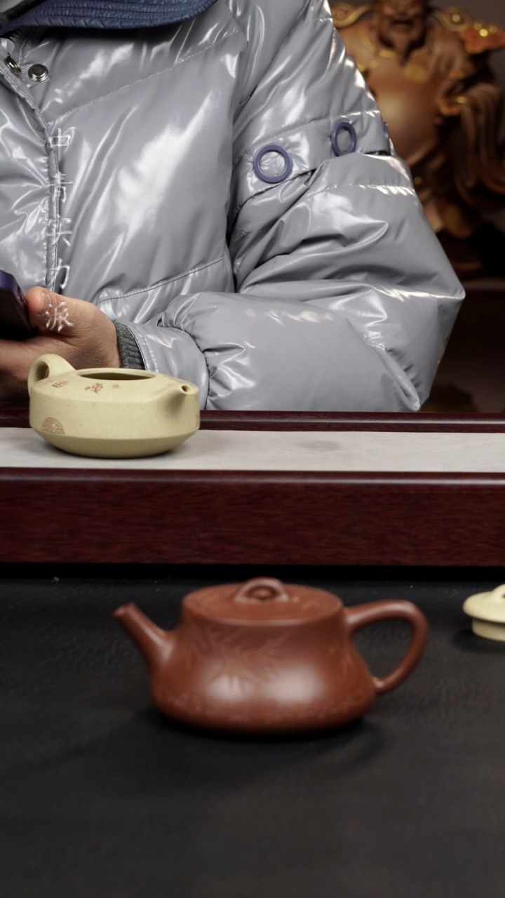 【闪购商品】紫砂茶宠扁石本山绿泥200cc