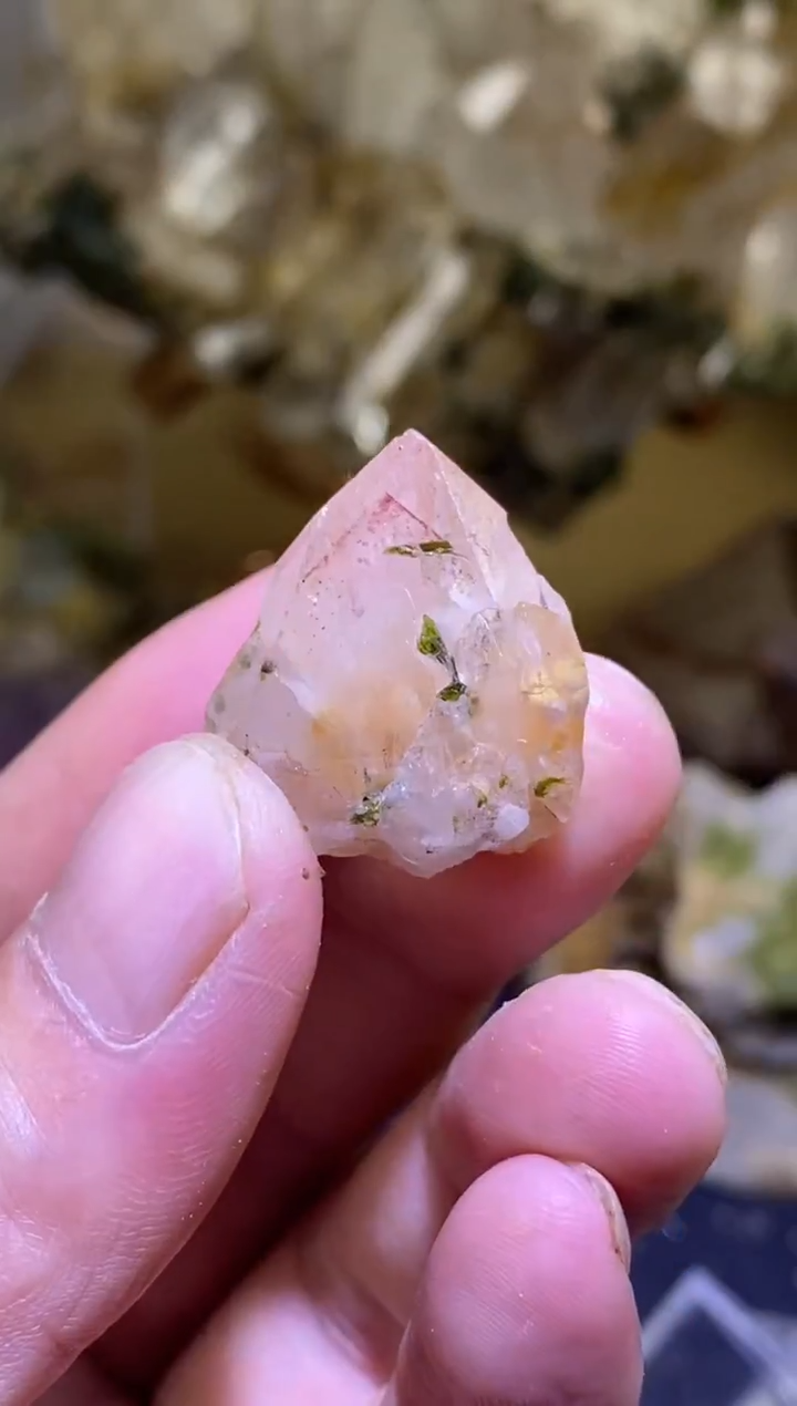 未镶嵌珠宝半成品水晶127号四川超七花园水晶原石