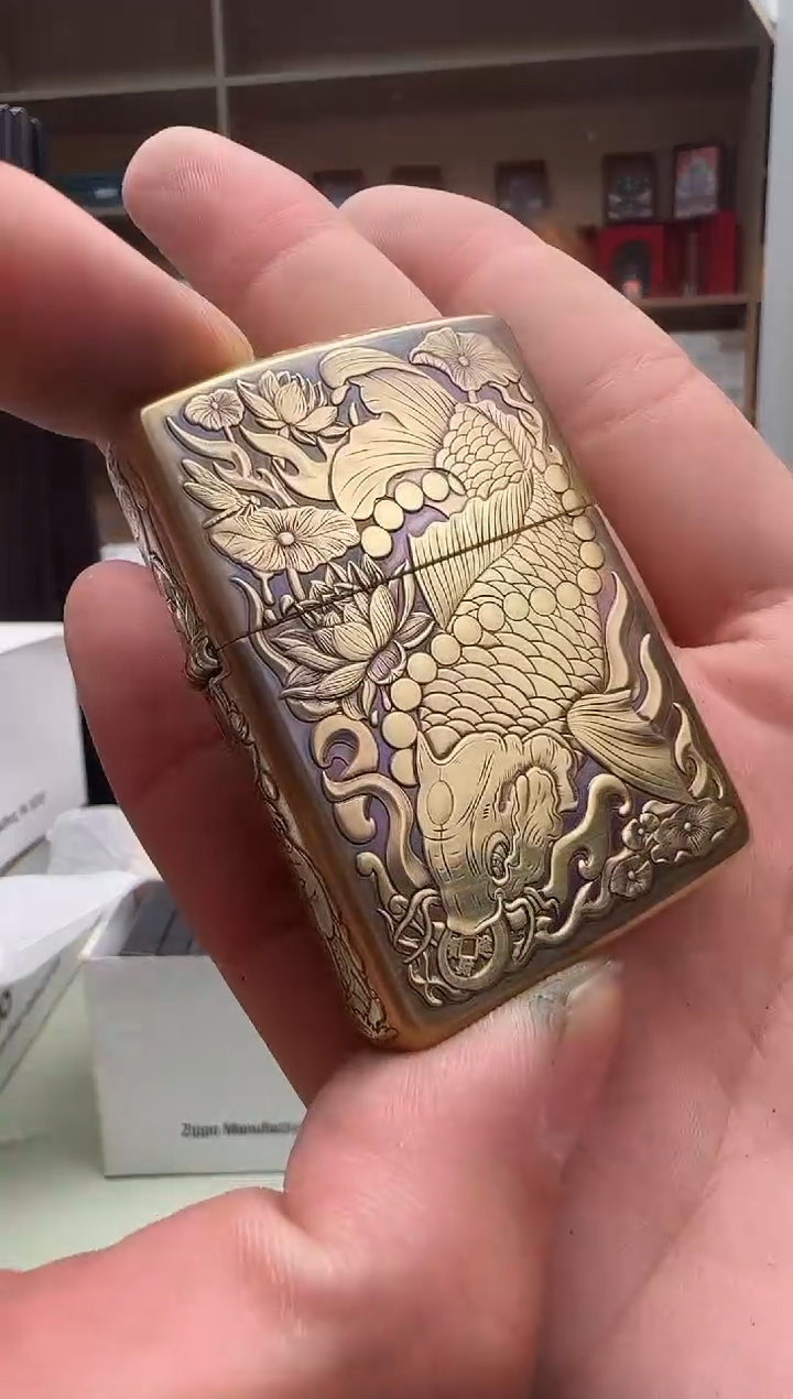 Zippo打火机168蝎子龙鱼