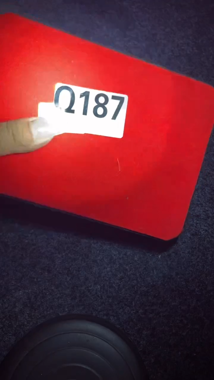 金属收藏阁家居饰品工艺摆件Q187