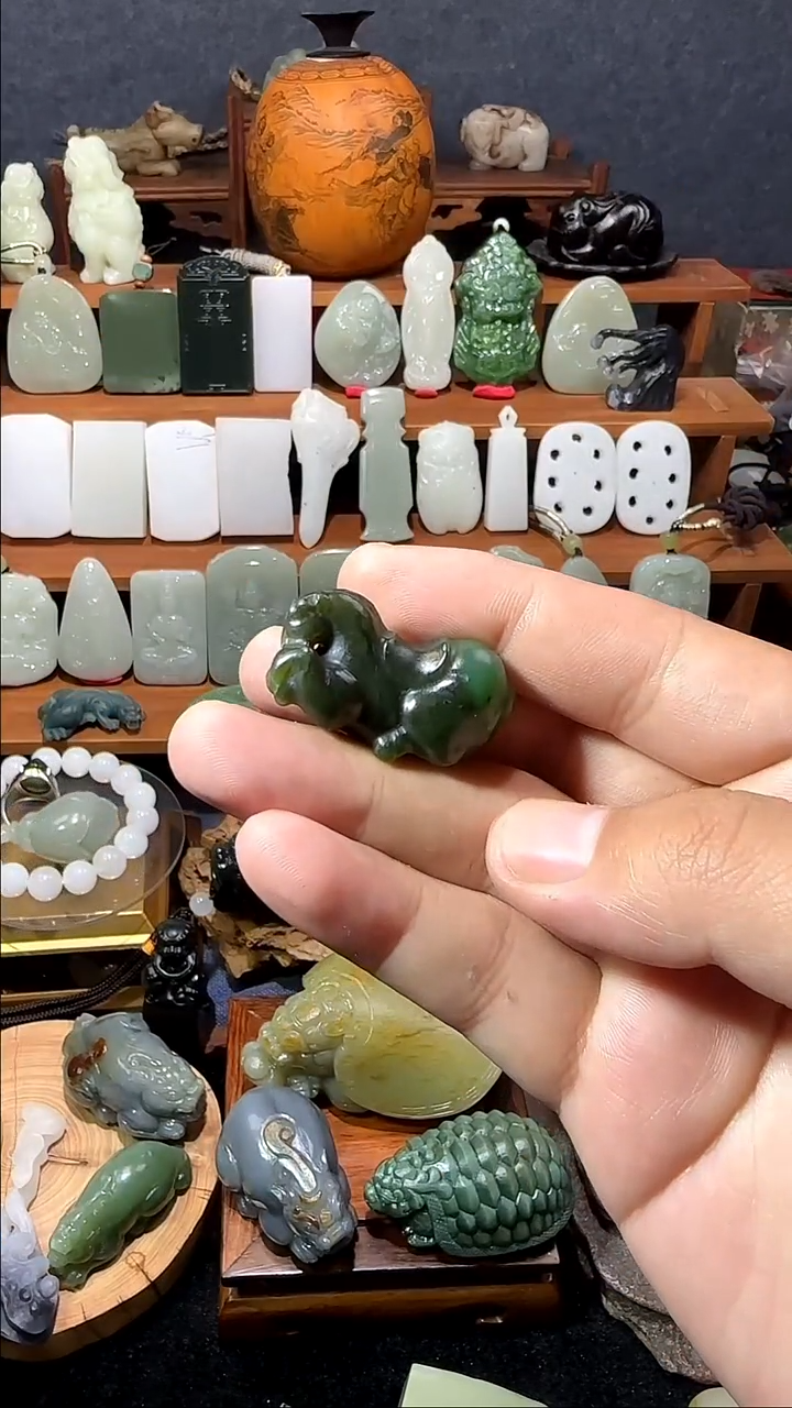 颈饰未镶嵌和田玉极**诚1