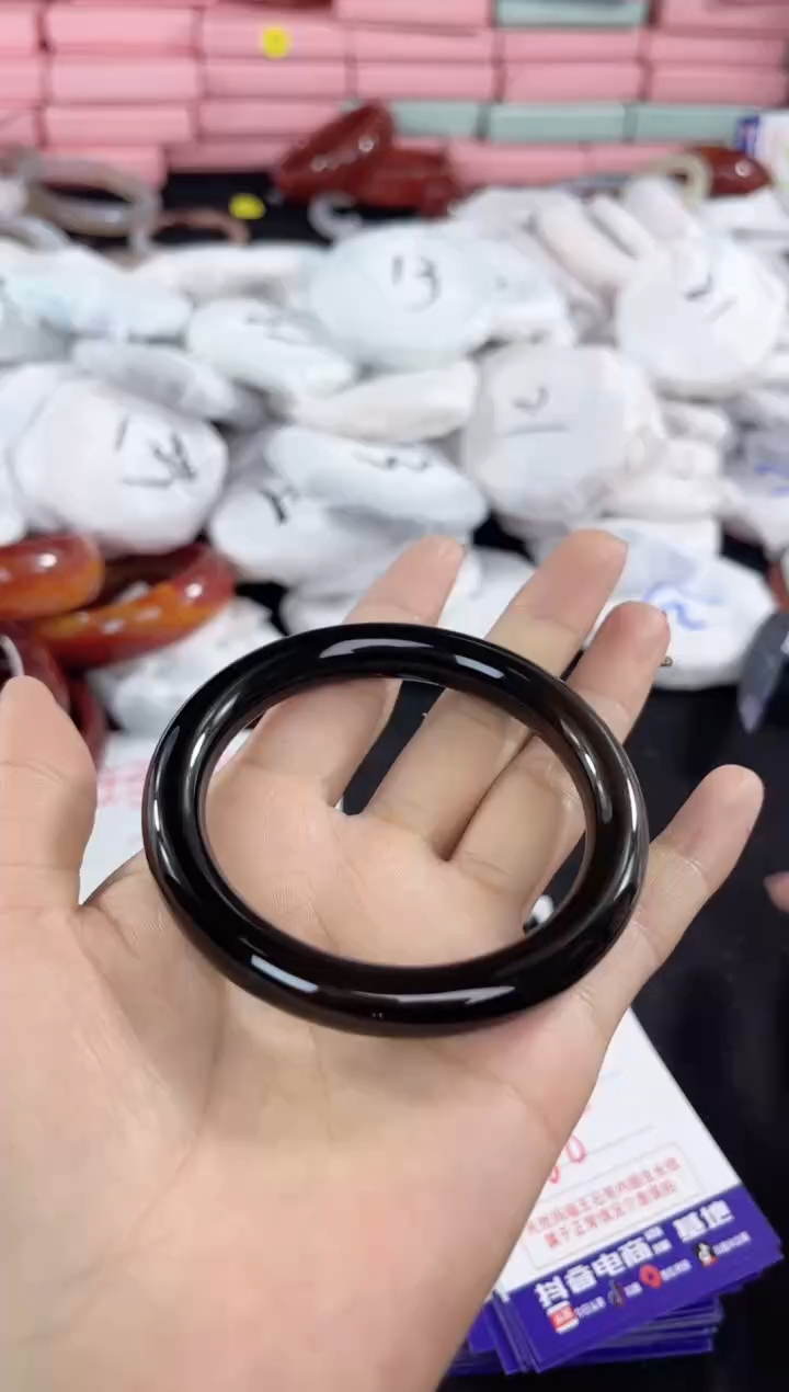 【闪购商品】玛瑙/玉髓手镯未镶嵌875