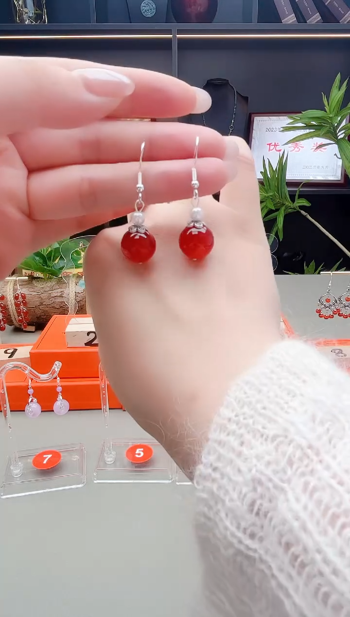 未镶嵌耳钉玛瑙/玉髓303