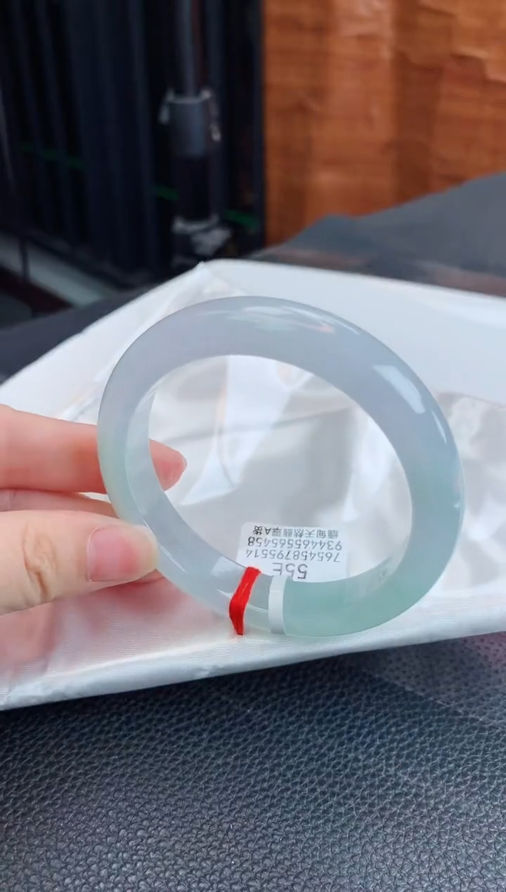 【闪购商品】翡翠手镯未镶嵌缅甸天然翡翠A货手镯