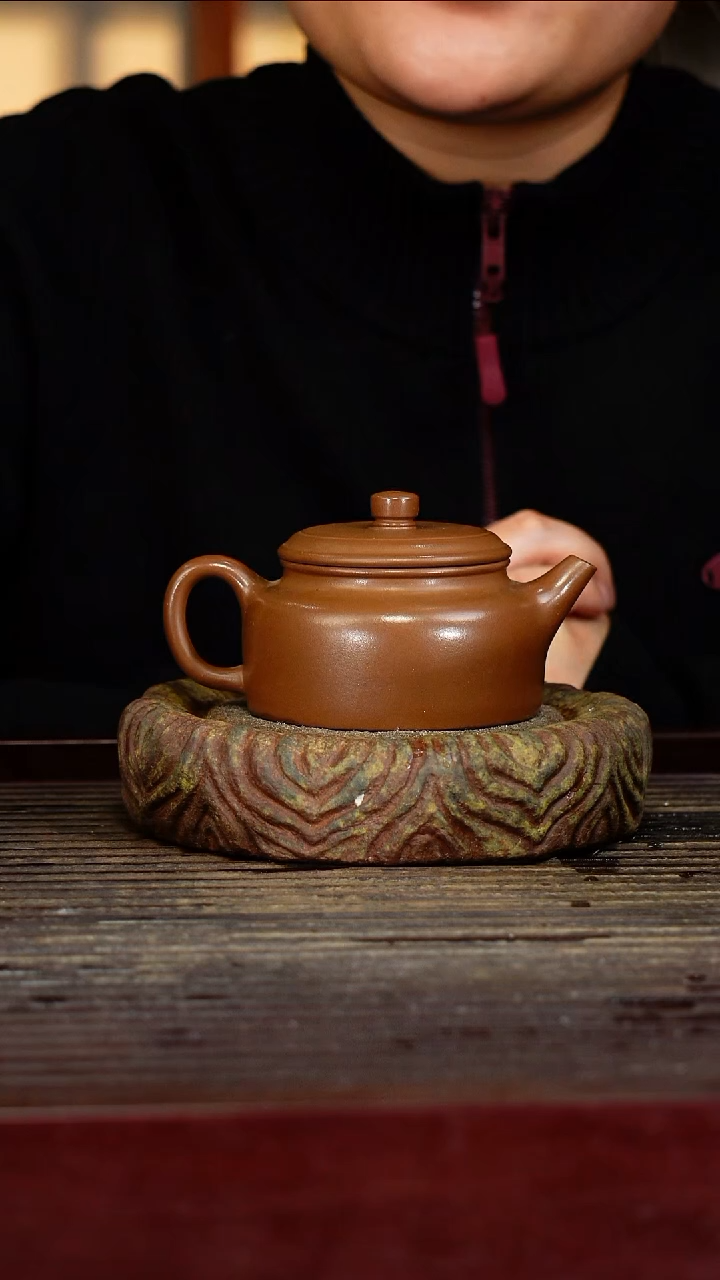 宜兴原矿紫砂壶茶壶宜兴原矿紫砂壶茶壶150C