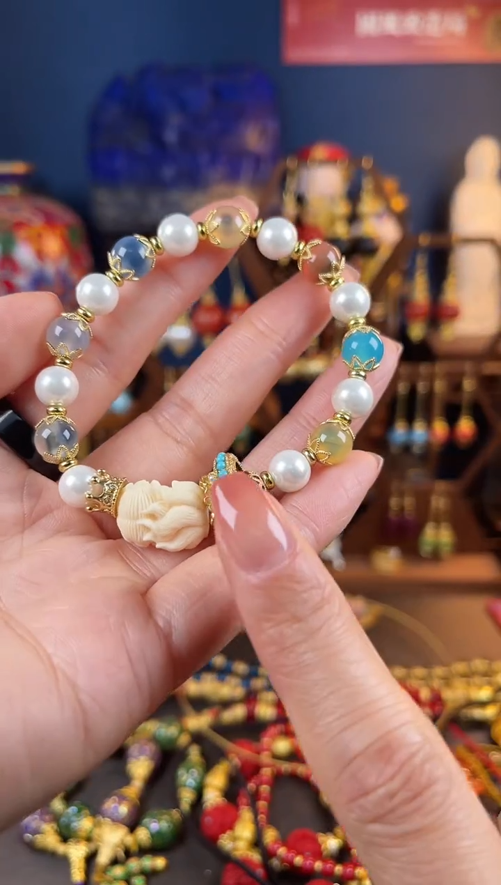 【闪购商品】玛瑙/玉髓手串未镶嵌果果手串